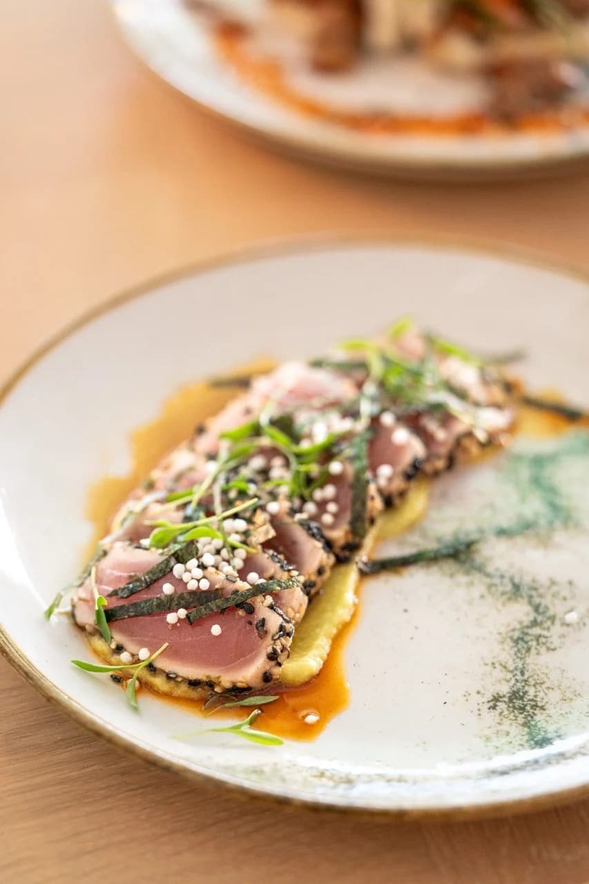 Delicious tuna sashimi plate